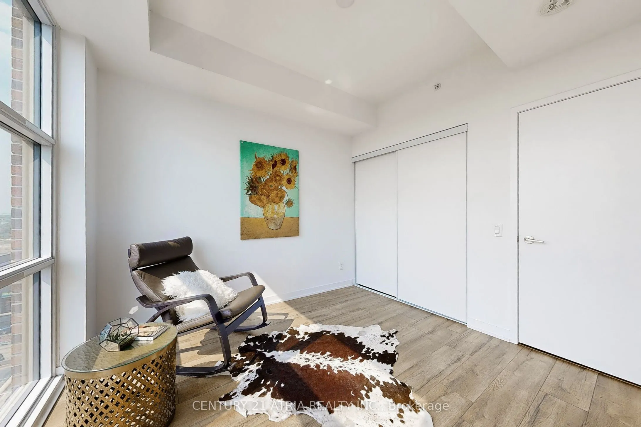 1787 St Clair Avenue, #607