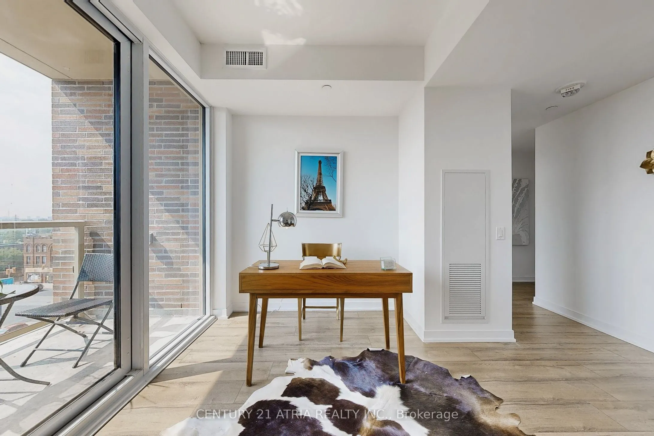 1787 St Clair Avenue, #607