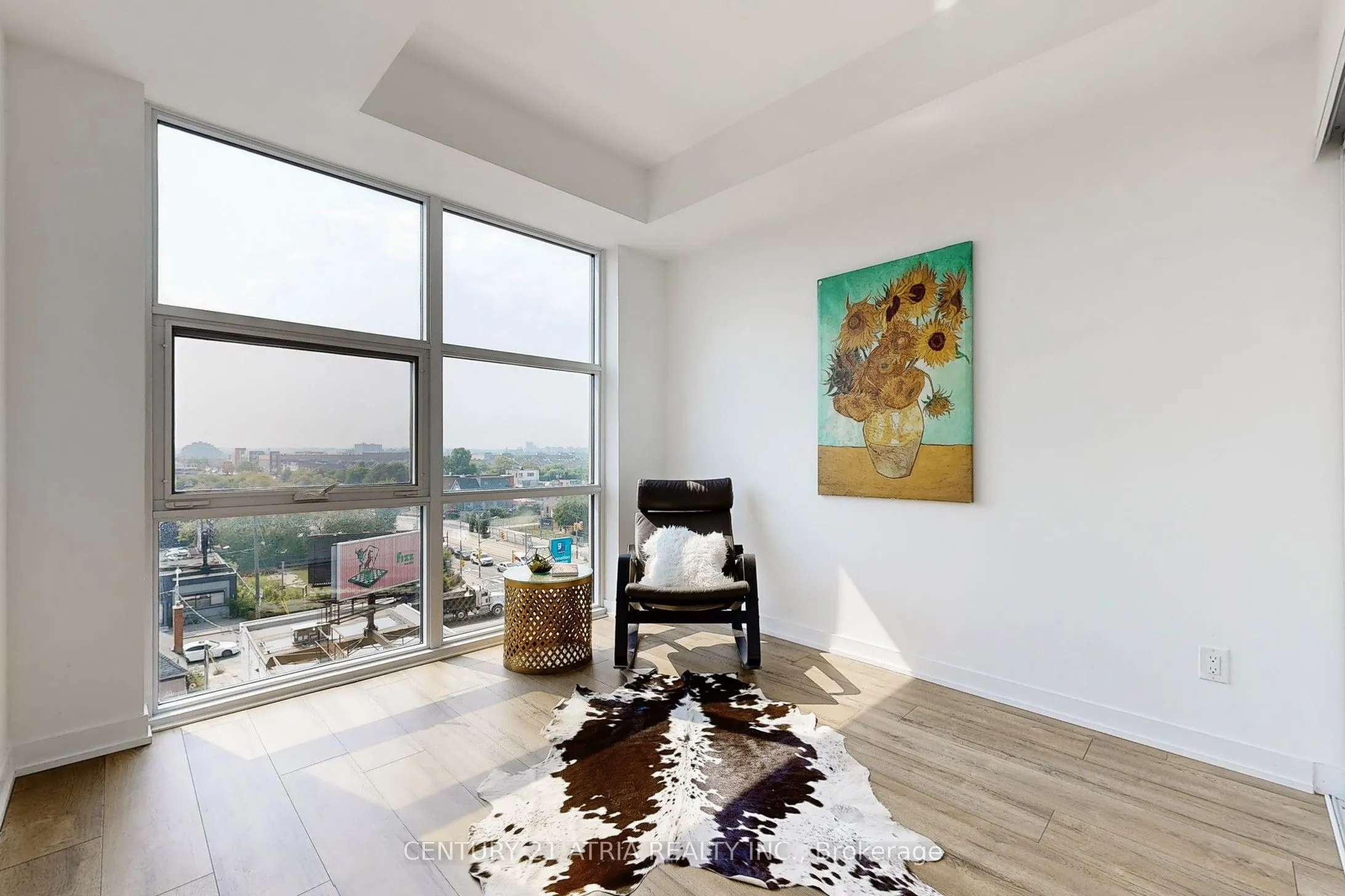 1787 St Clair Avenue, #607