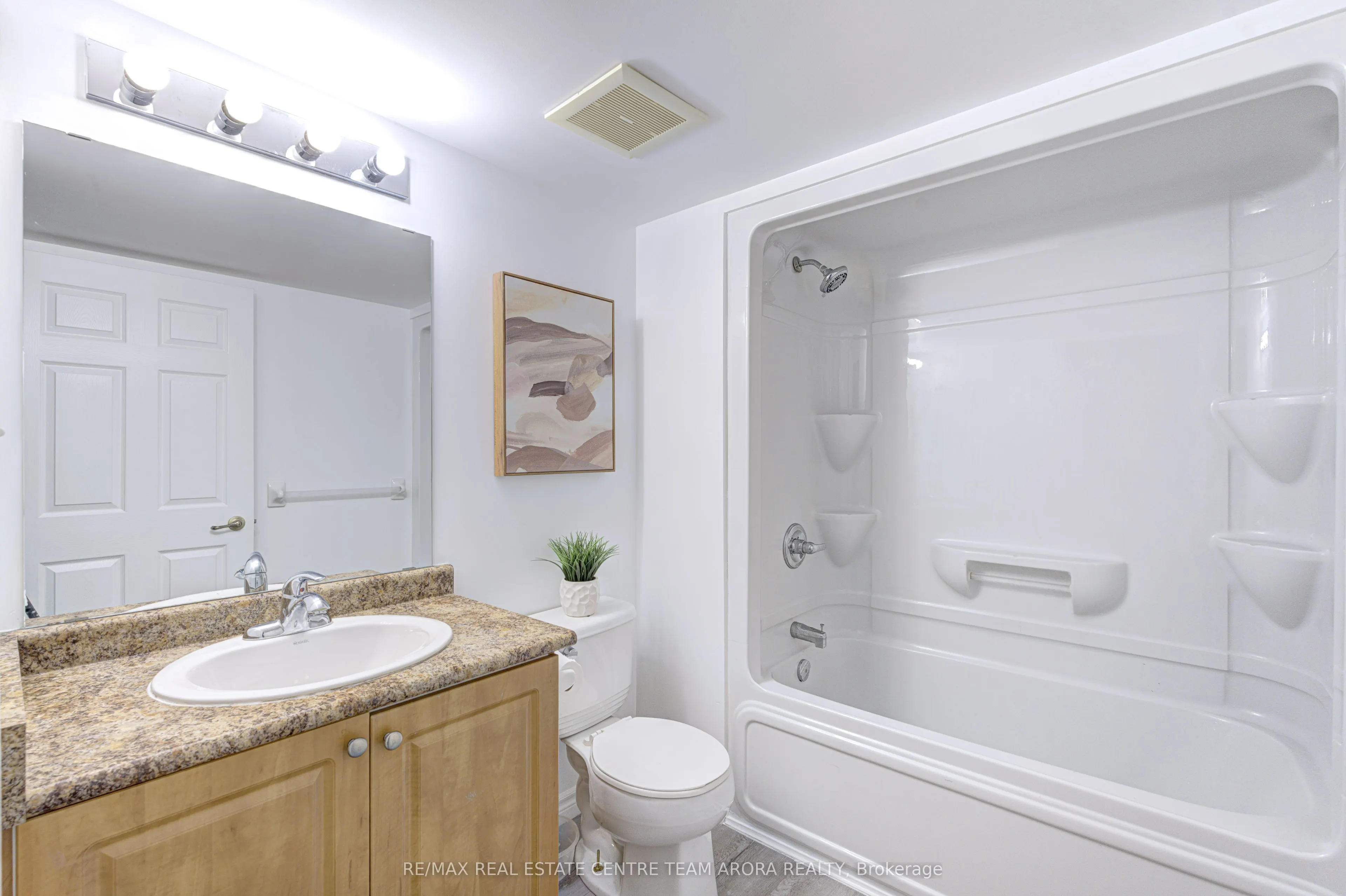 1483 Maple Avenue, #408
