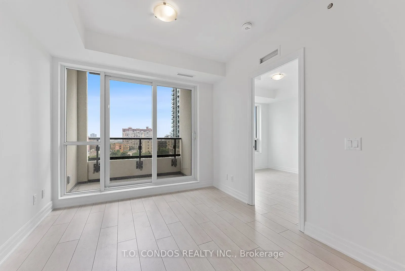 30 Elm Drive W, #505