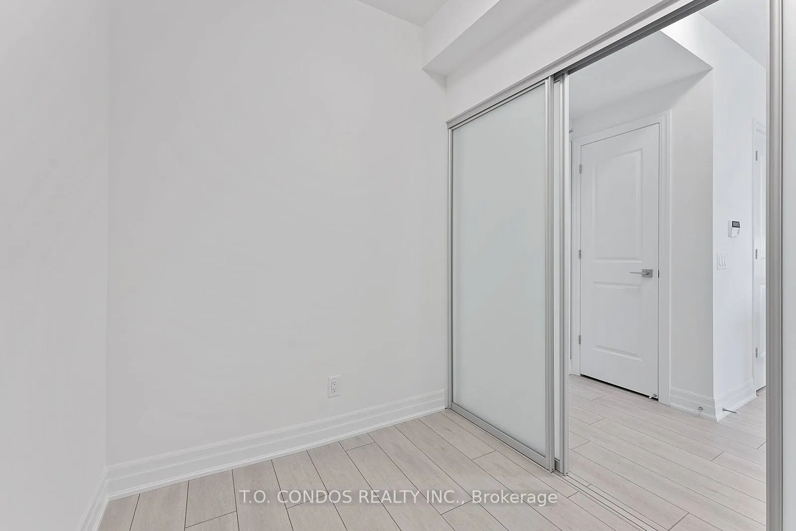30 Elm Drive W, #505