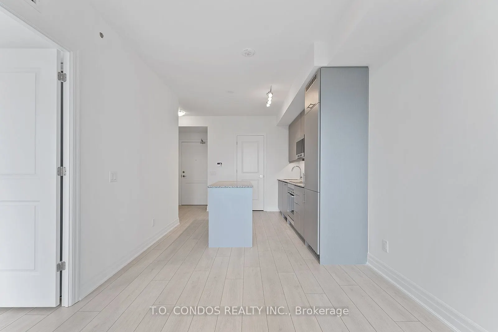 30 Elm Drive W, #505