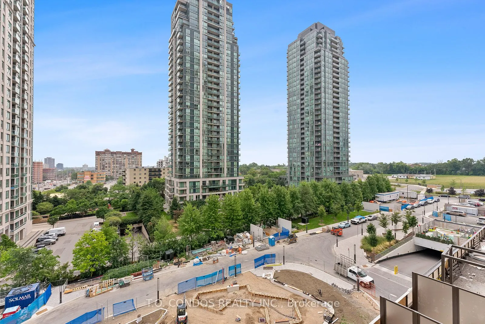 30 Elm Drive W, #505