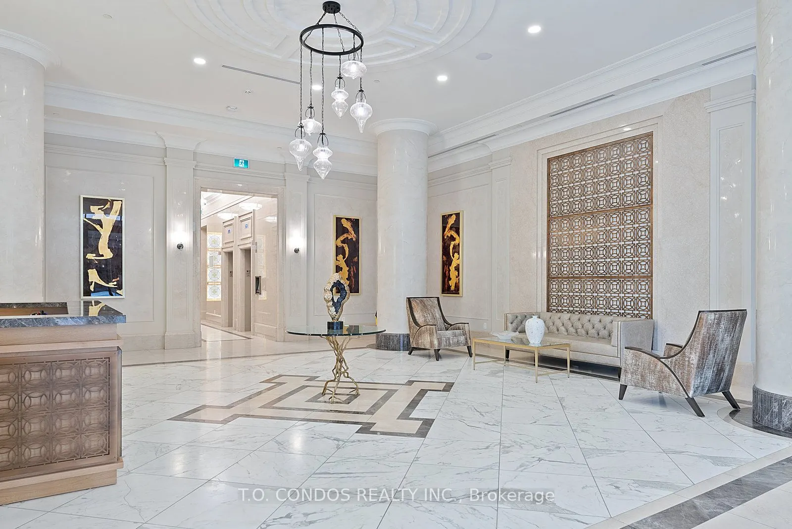 30 Elm Drive W, #505