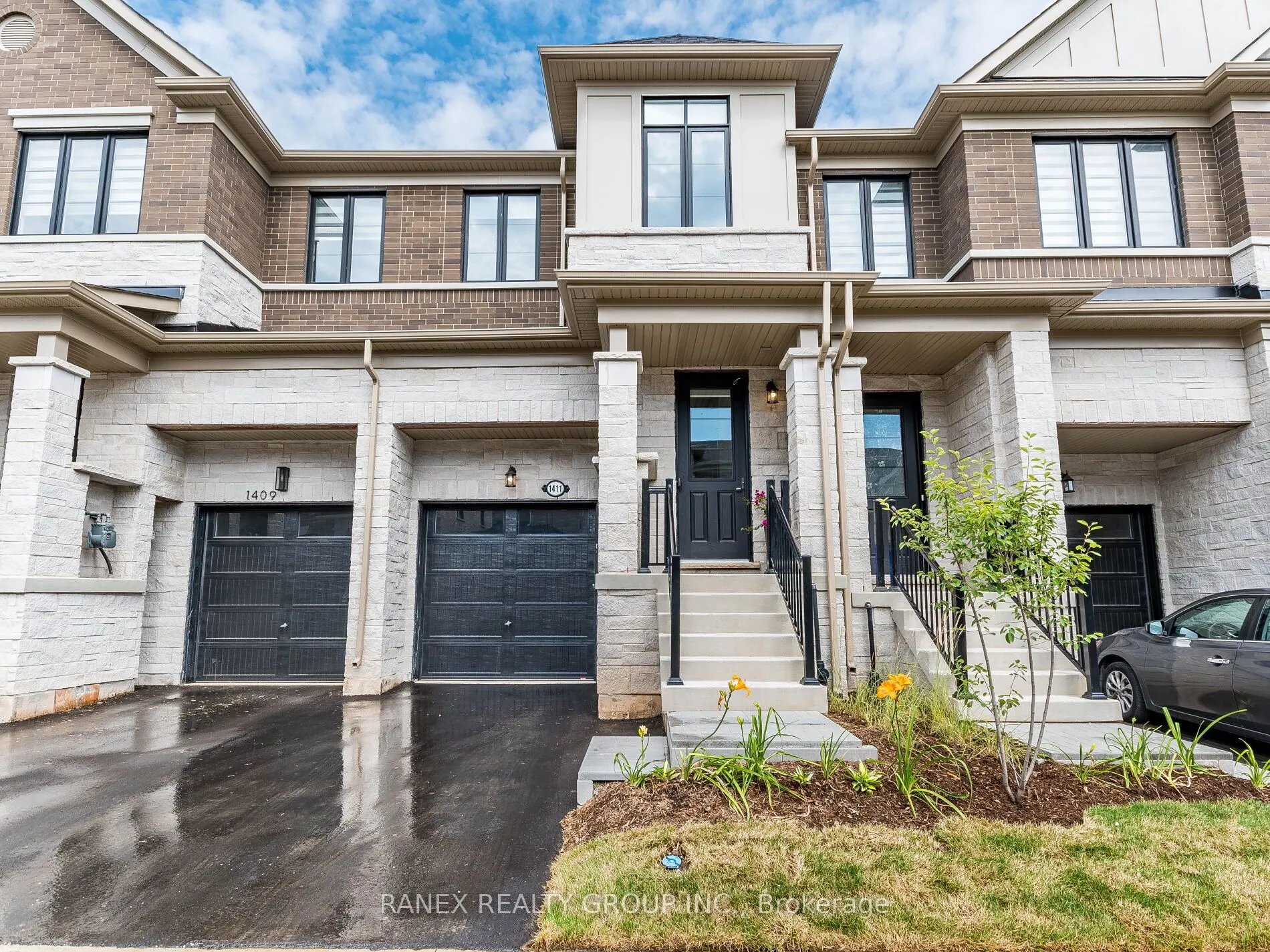 1411 Oakmont Common