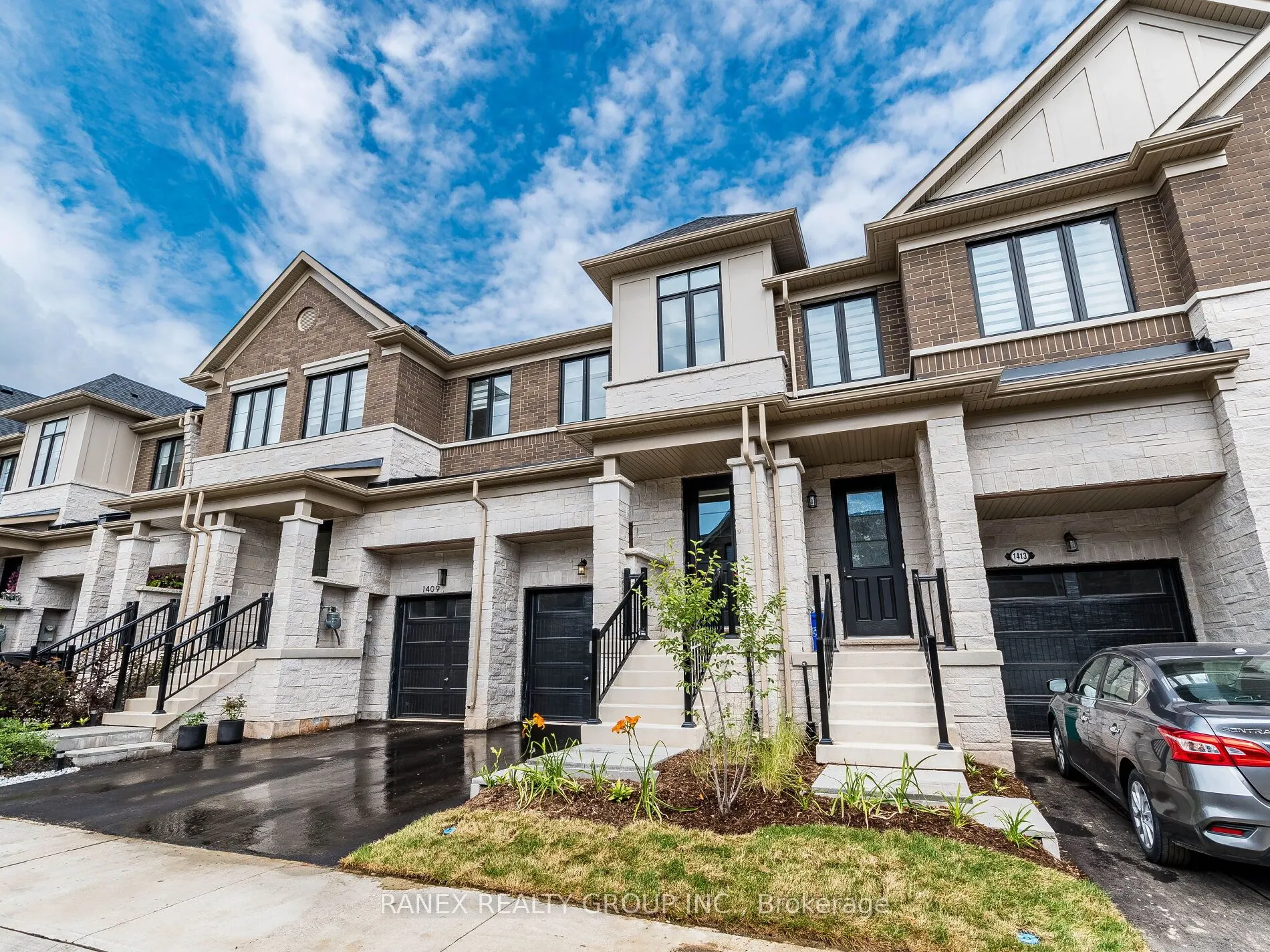 1411 Oakmont Common