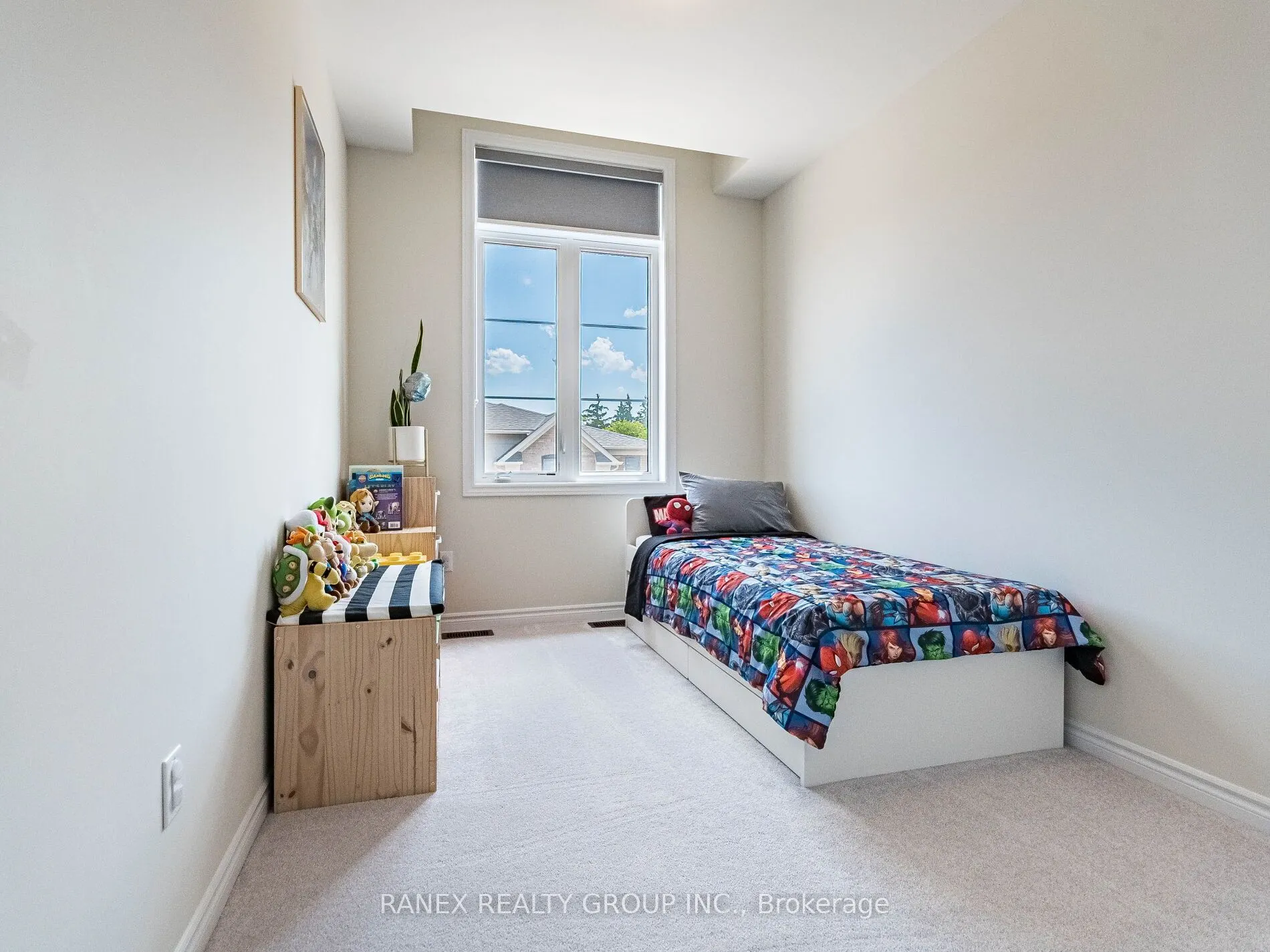 1411 Oakmont Common