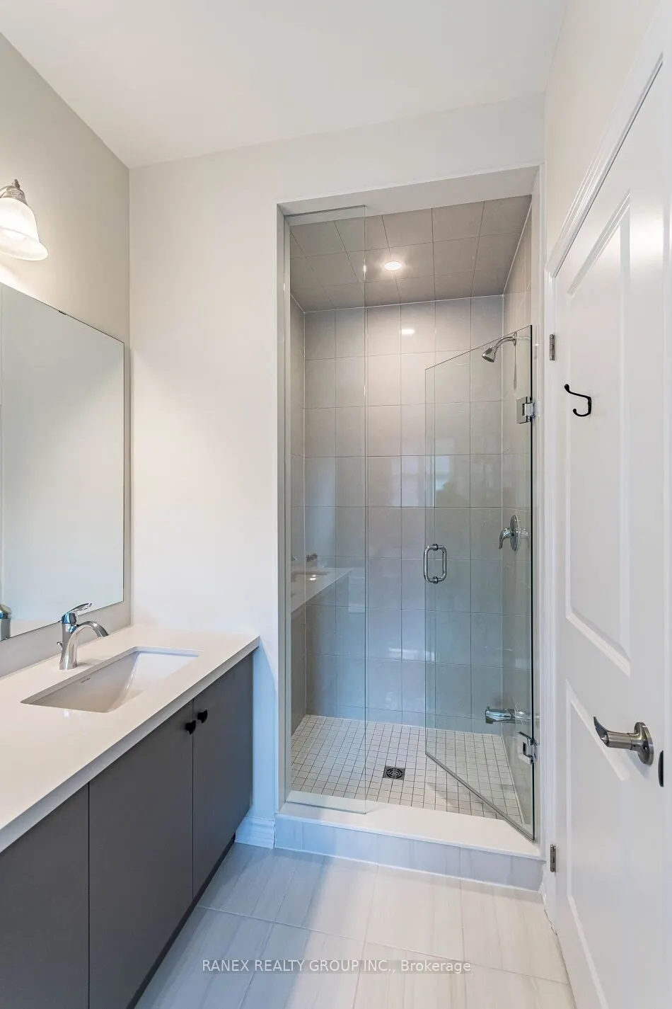 1411 Oakmont Common