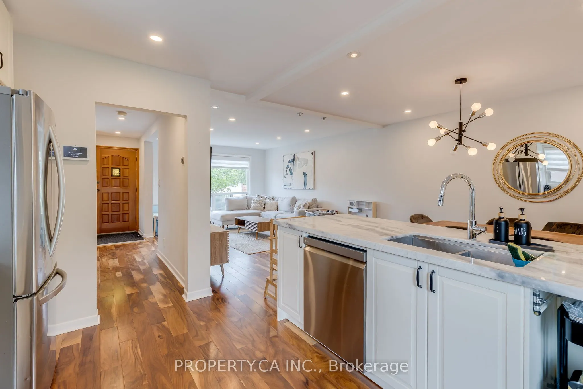 5 Woodenhill Court