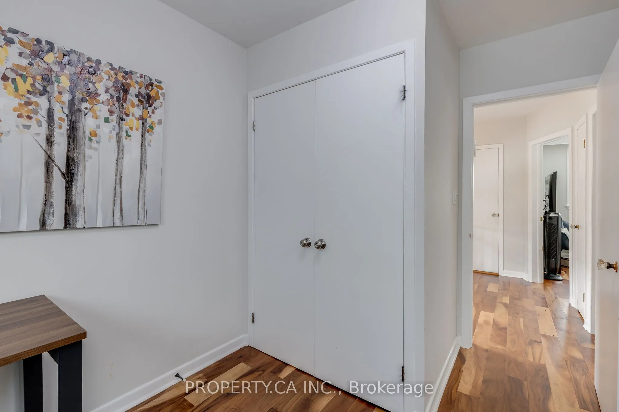 5 Woodenhill Court