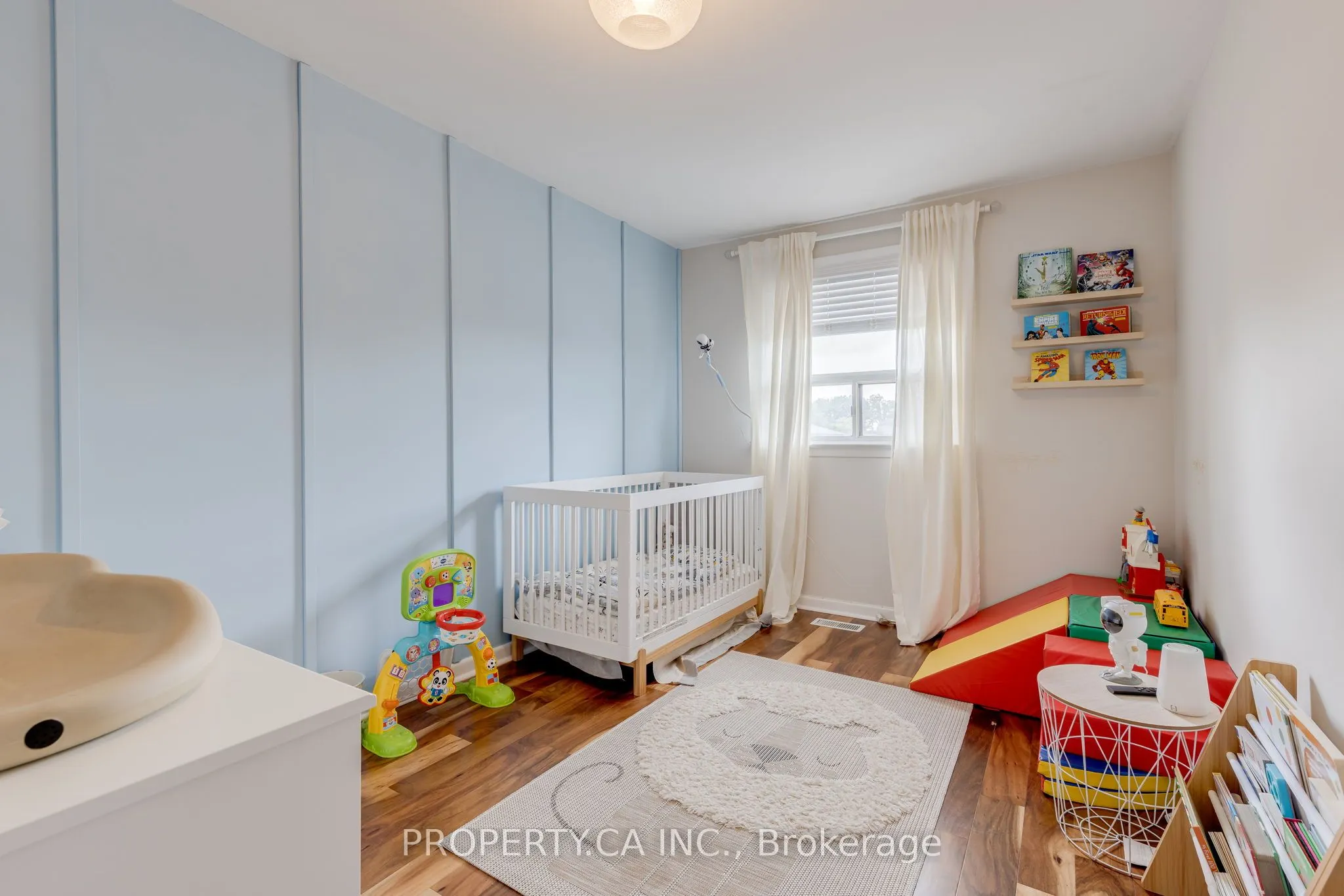5 Woodenhill Court