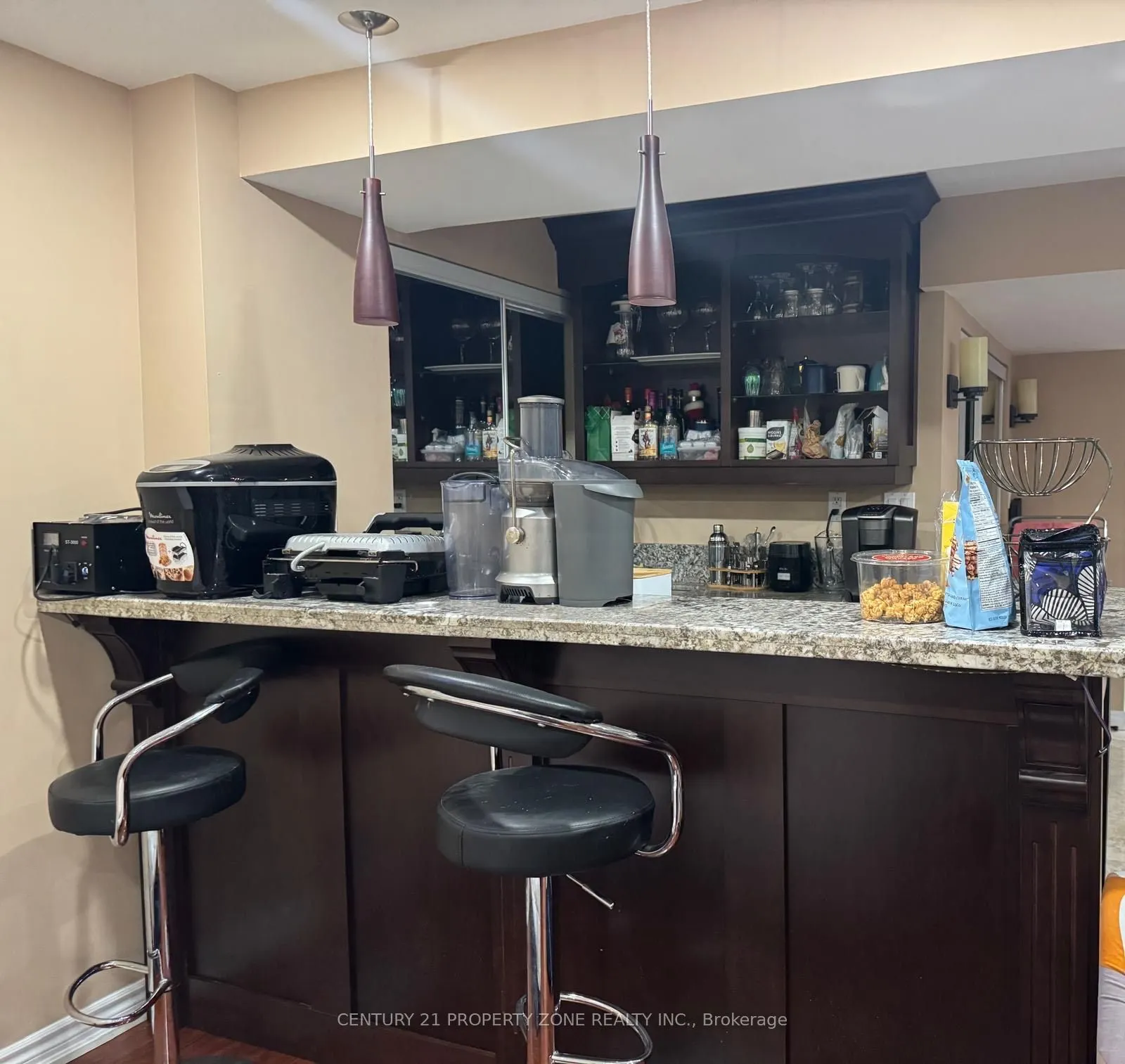 3171 Countess Crescent E, #2