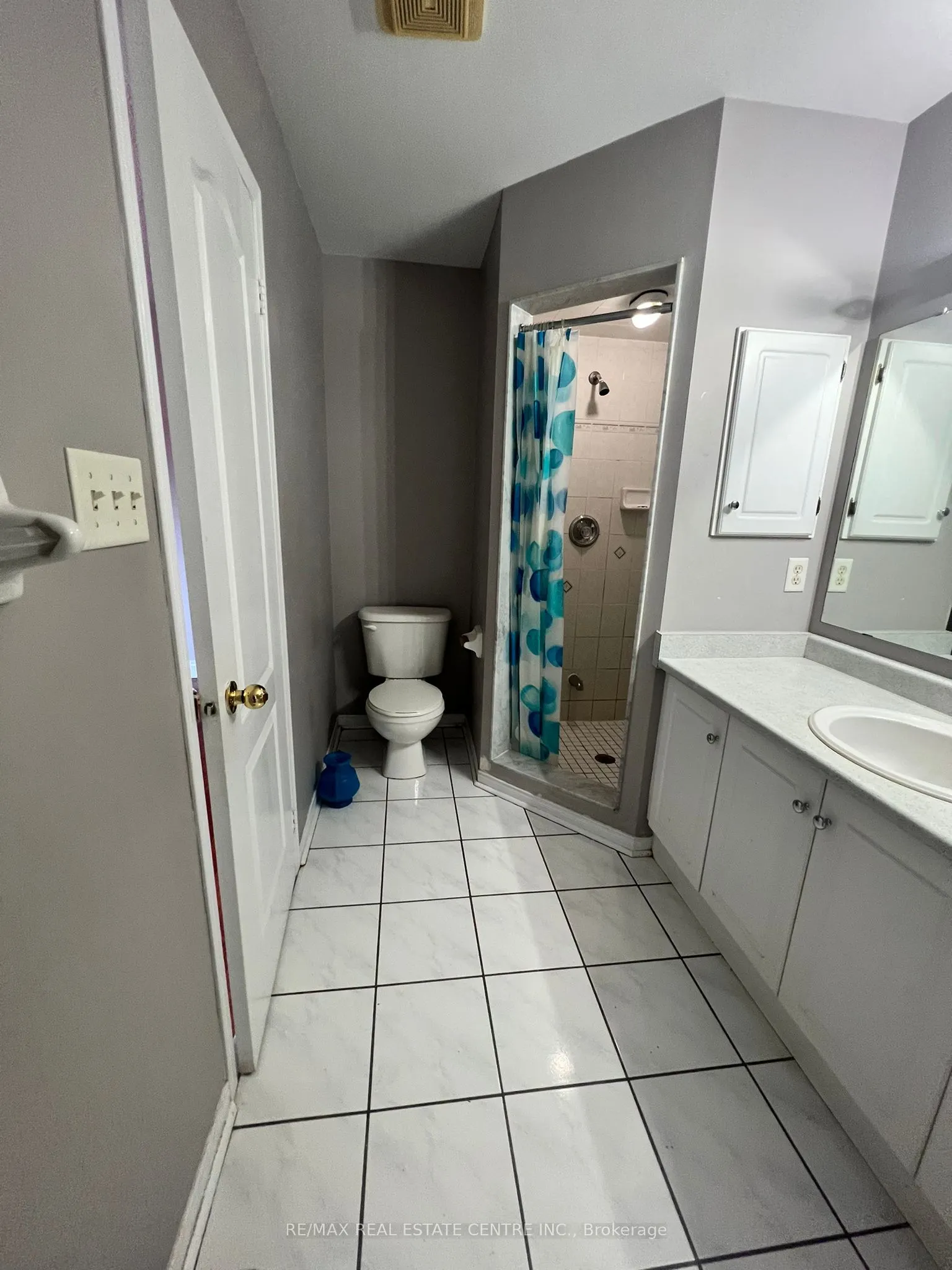 18 Legacy Lane, #Upper
