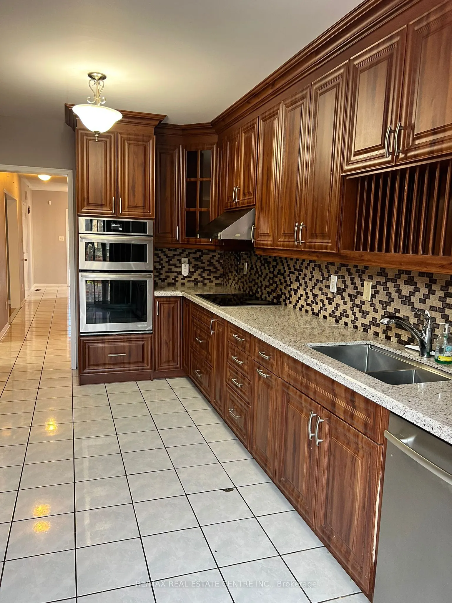 18 Legacy Lane, #Upper