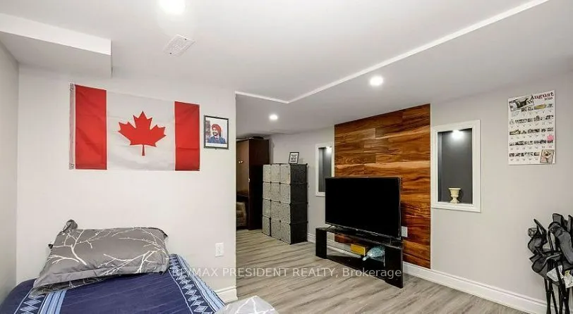 241 Sussexvale Drive, #Bsmt