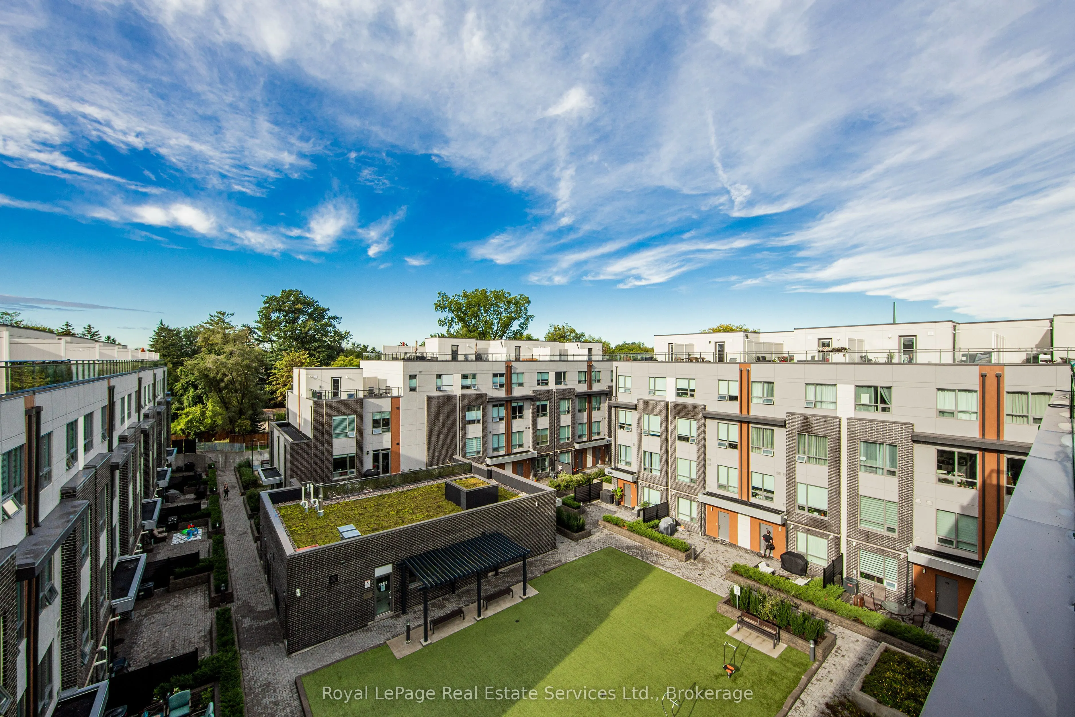 1238 Cawthra Road, #16