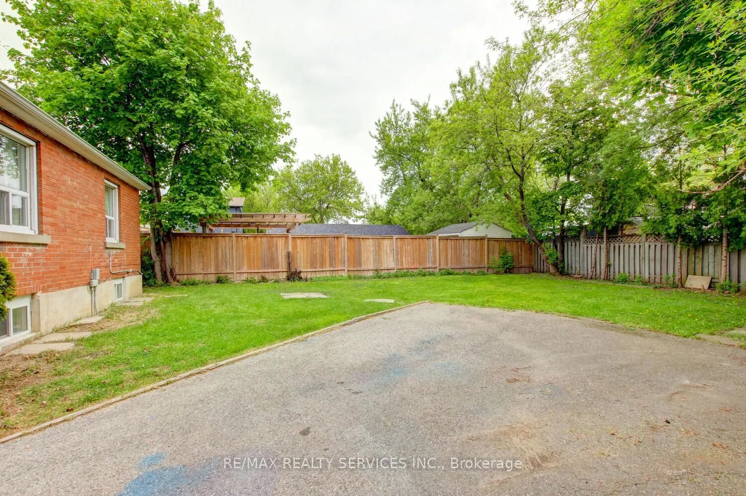 29 Woodward Avenue