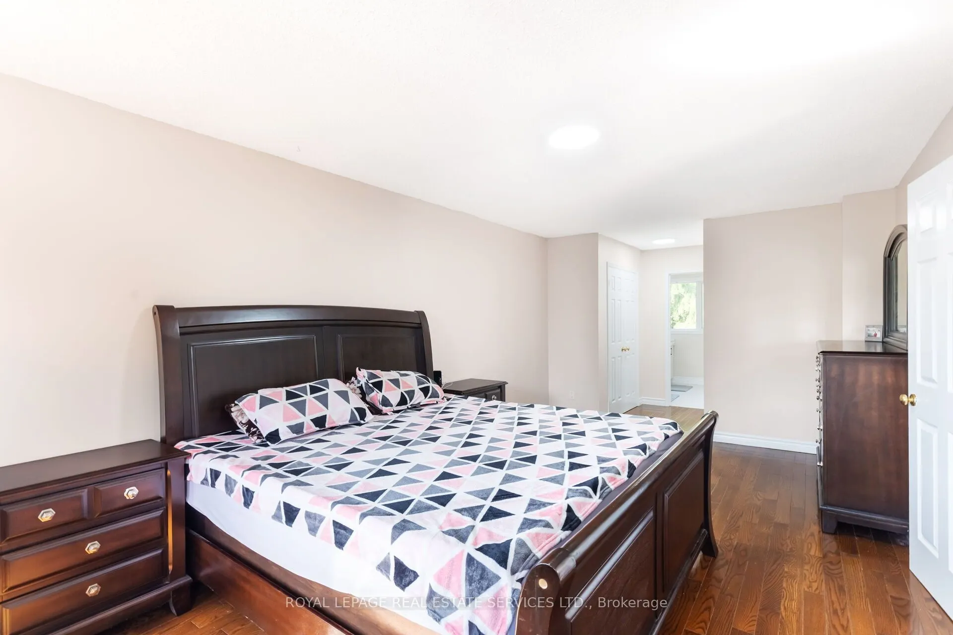 18 Tremont Court