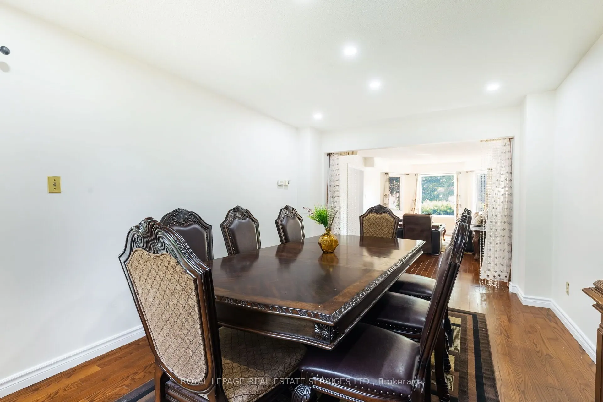 18 Tremont Court