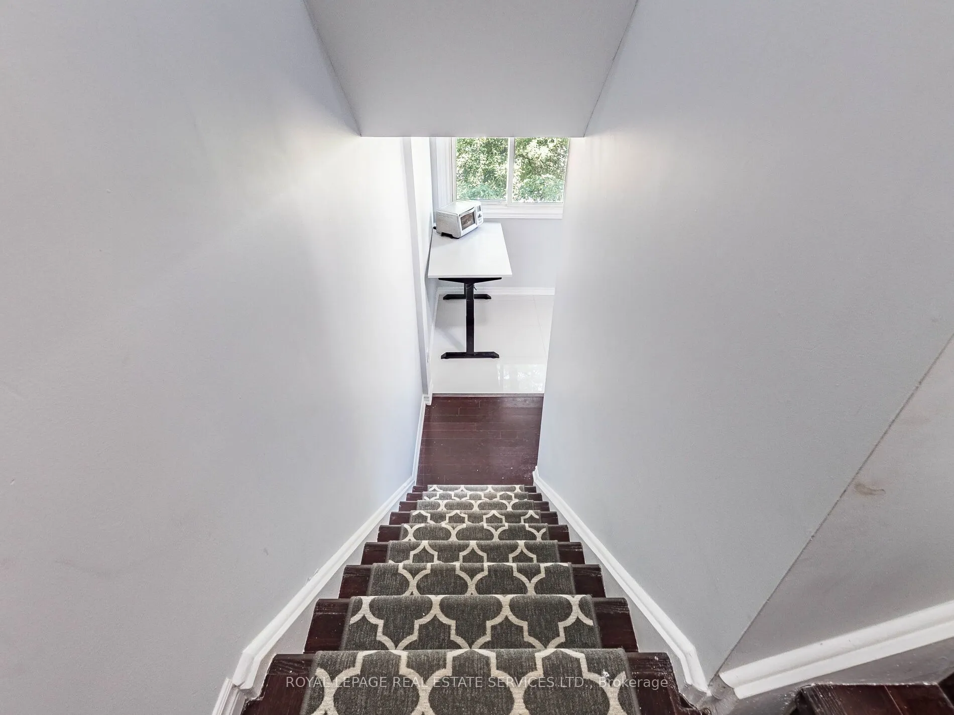 6240 Montevideo Road, #9