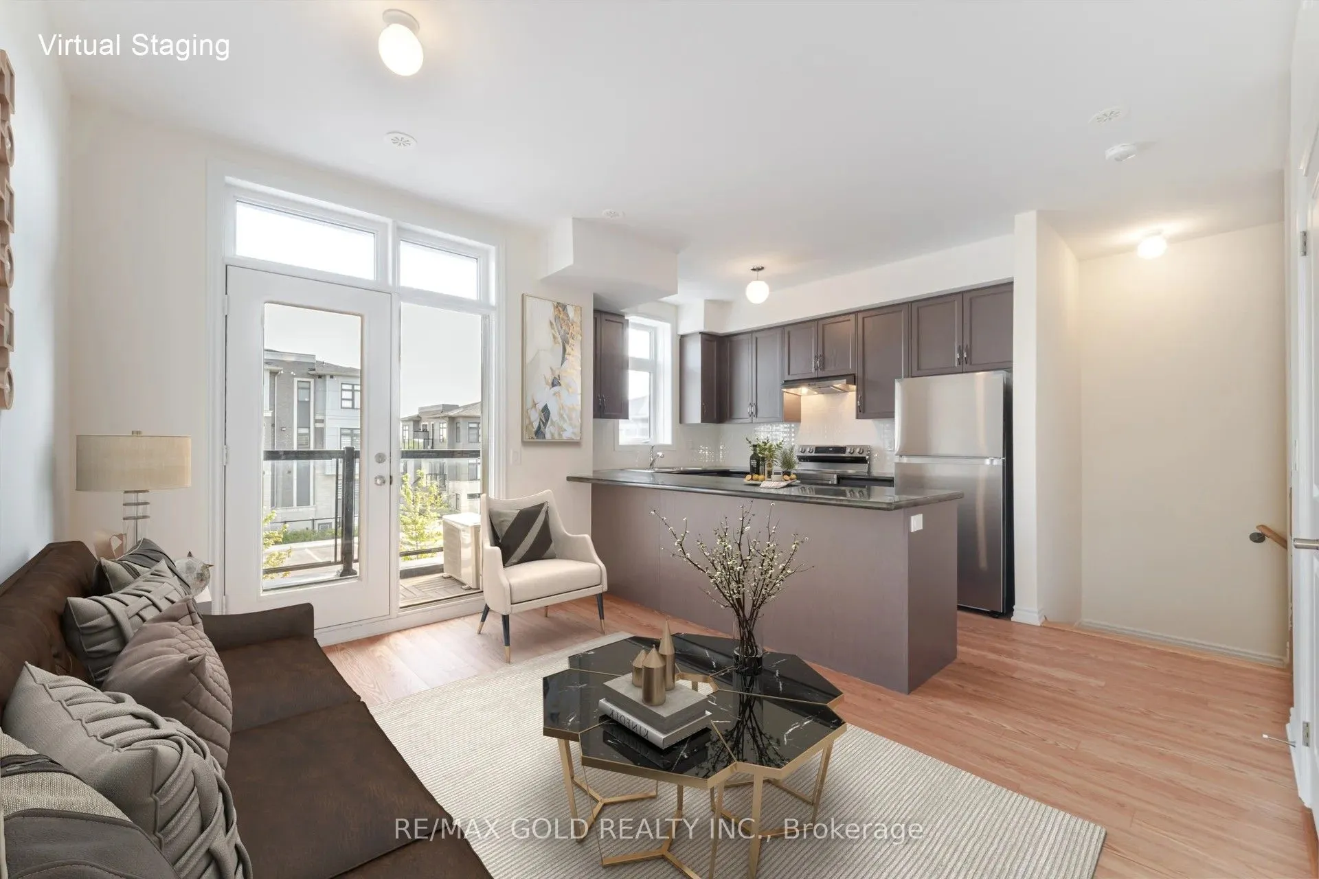 10 Halliford Place, #313