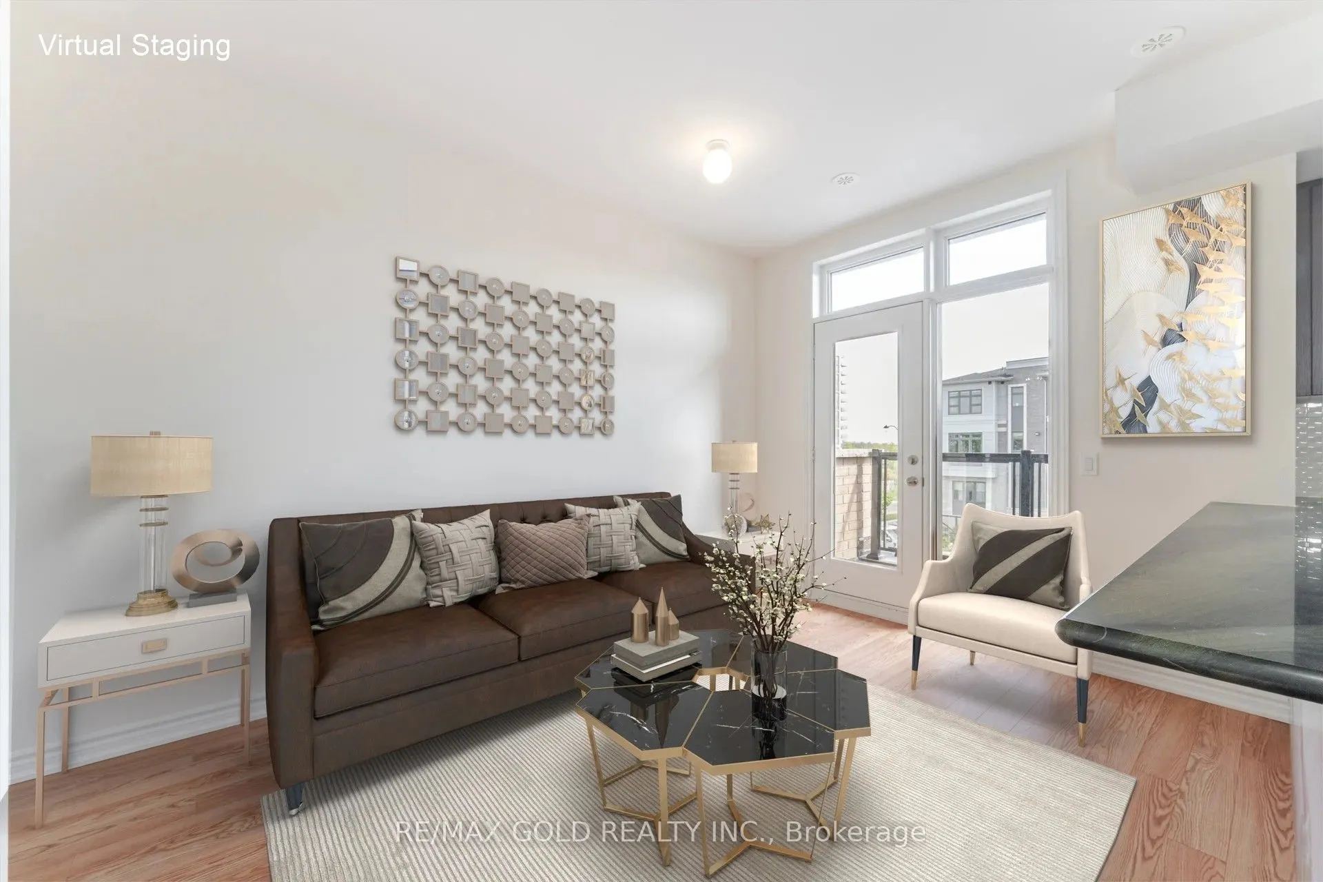 10 Halliford Place, #313