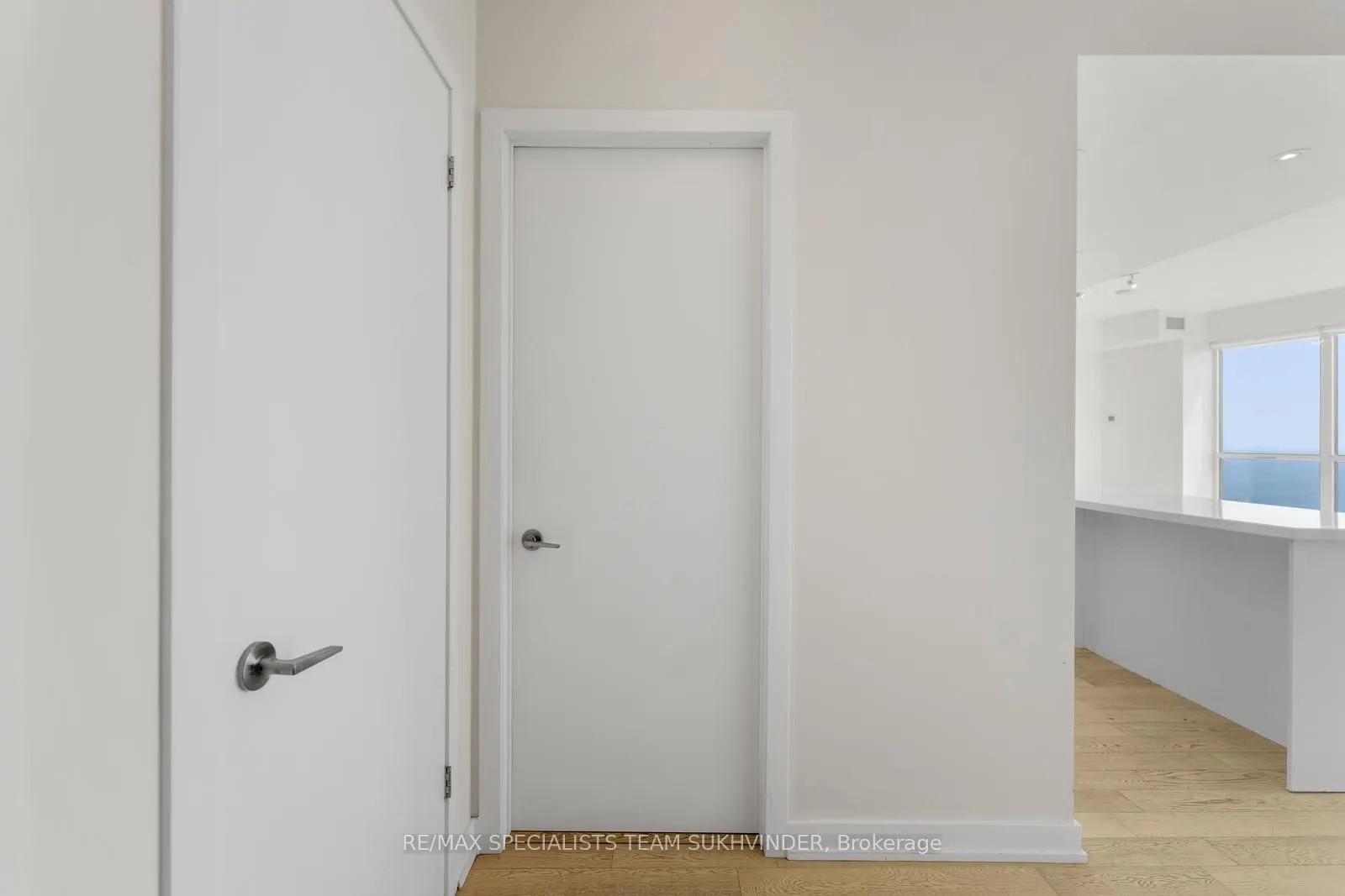 2212 Lakeshore Boulevard, #Lph03