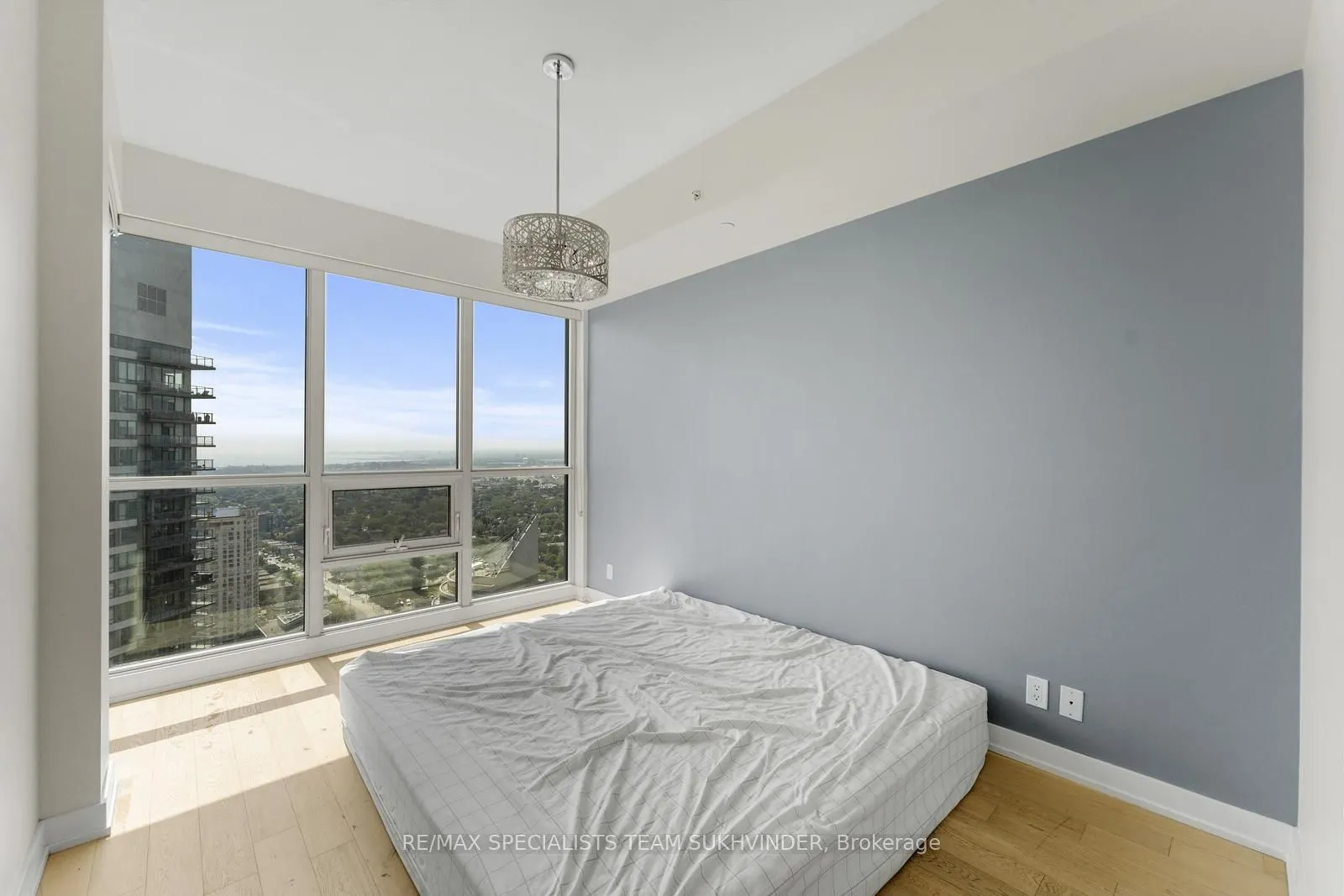 2212 Lakeshore Boulevard, #Lph03