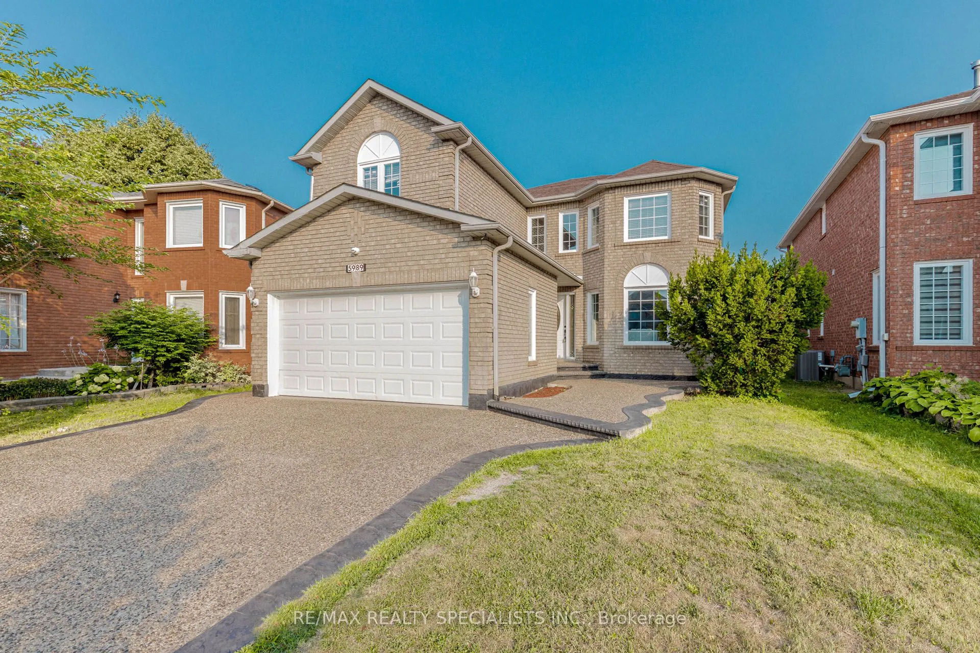 5989 Aquarius Court