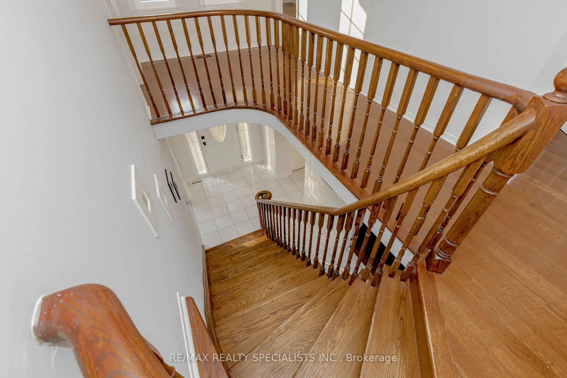 5989 Aquarius Court