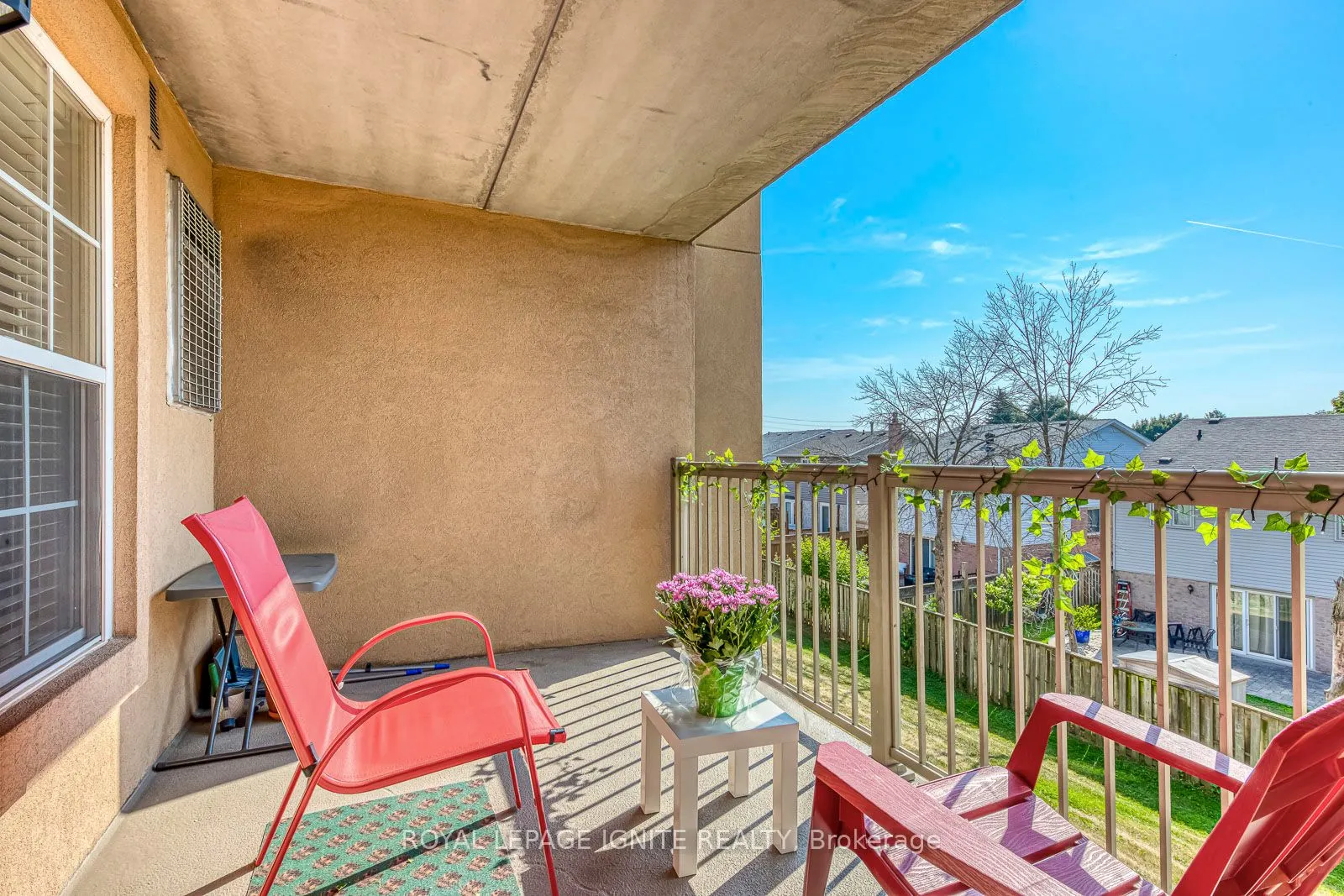 1820 Walkers Line, #211