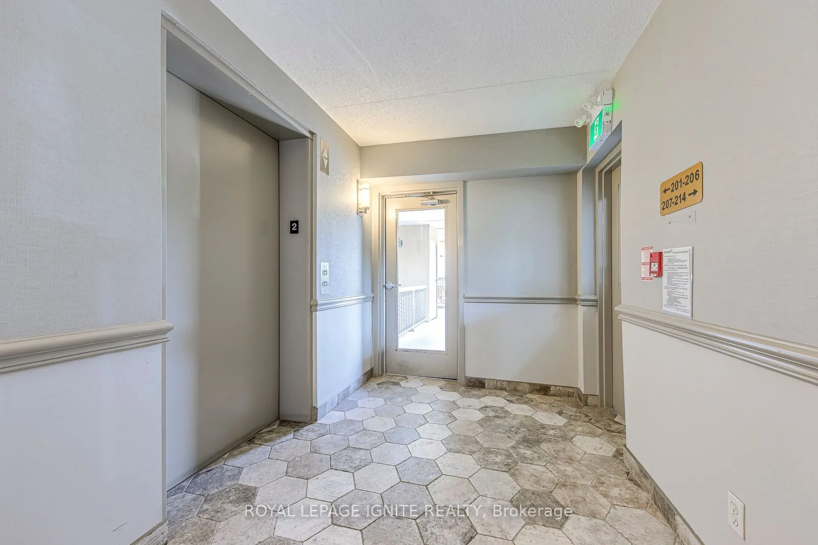 1820 Walkers Line, #211