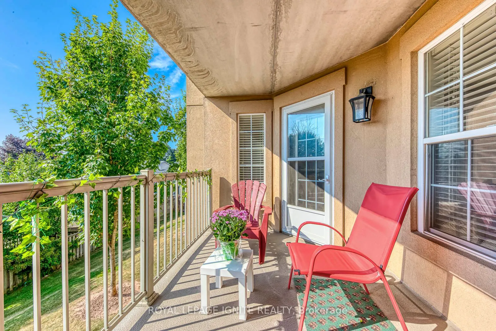 1820 Walkers Line, #211