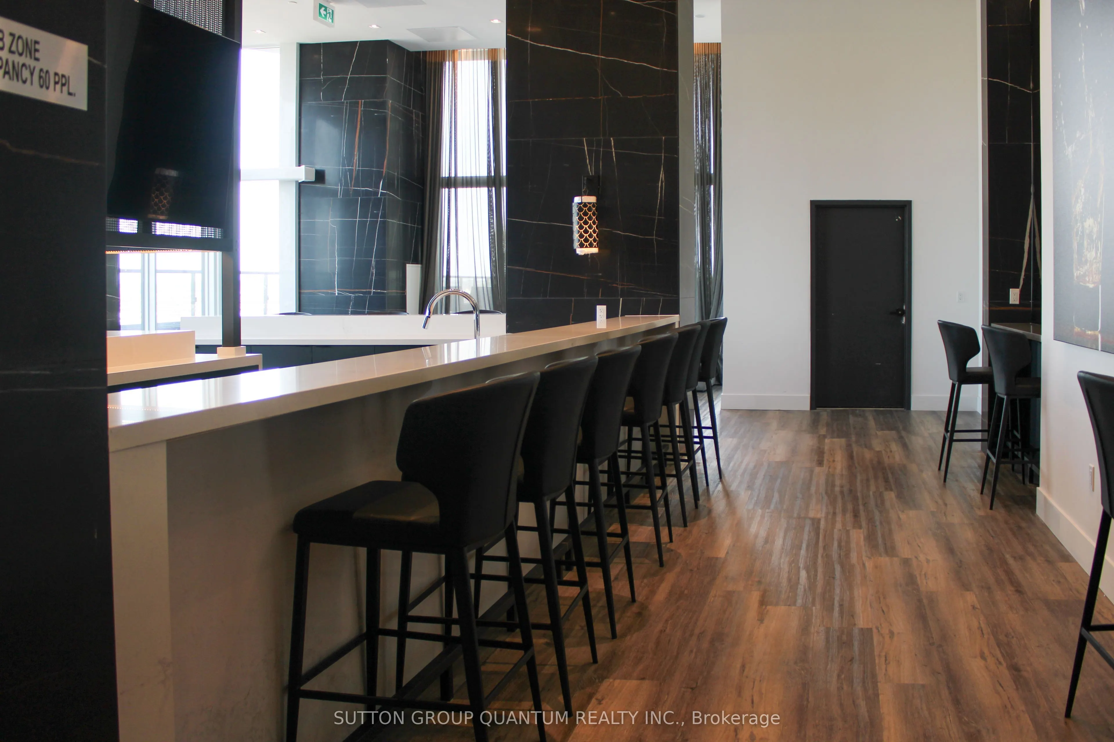 2489 Taunton Road, #611