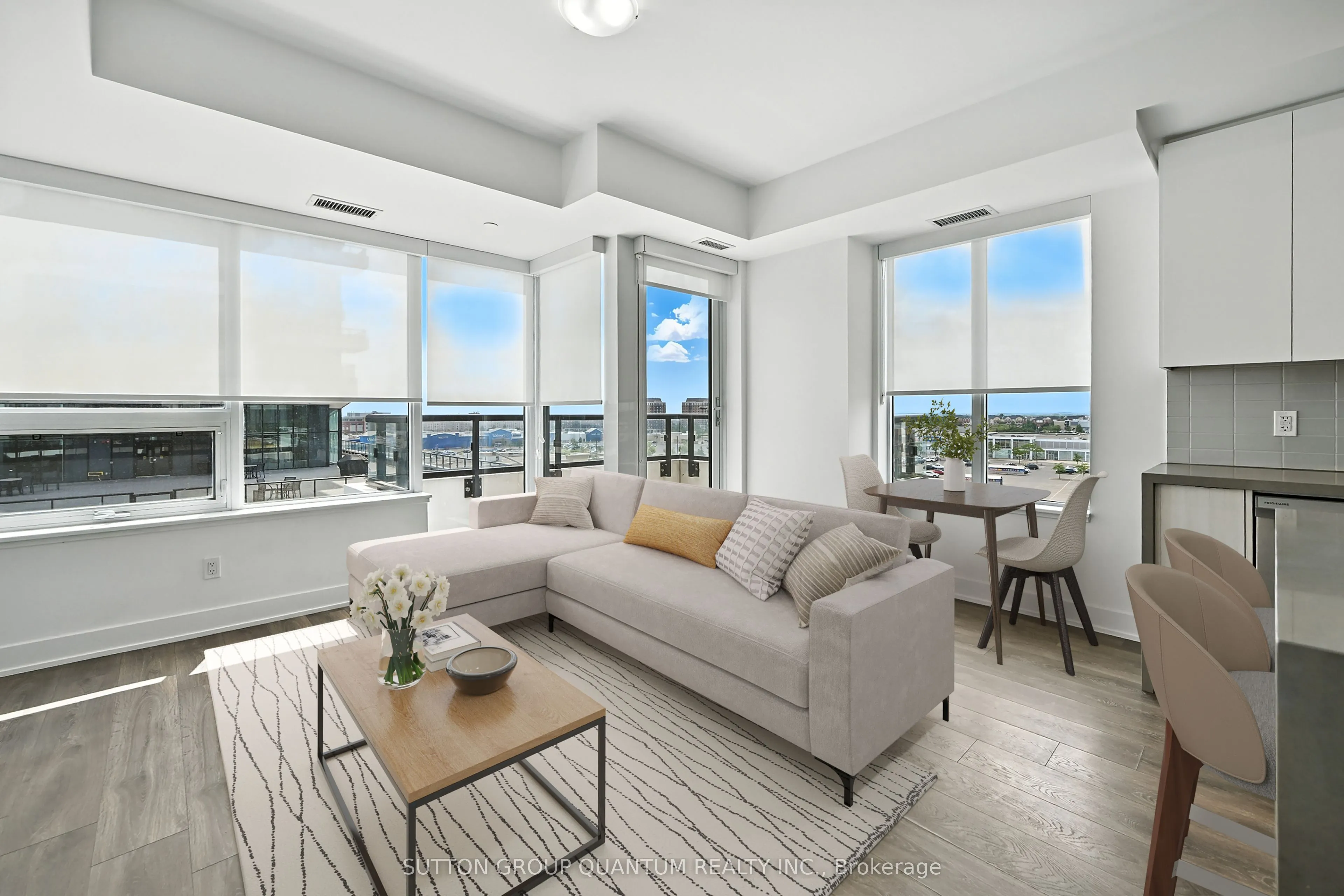 2489 Taunton Road, #611