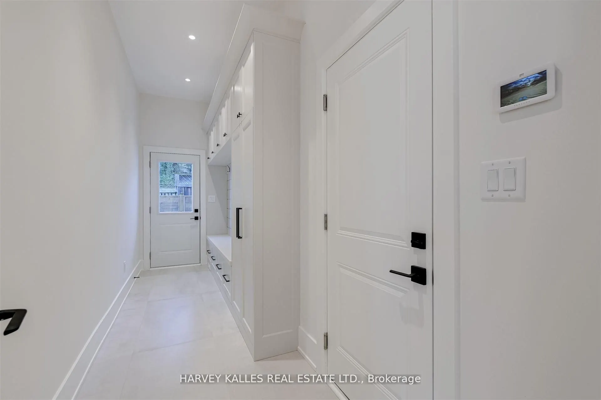 15 Drury Lane