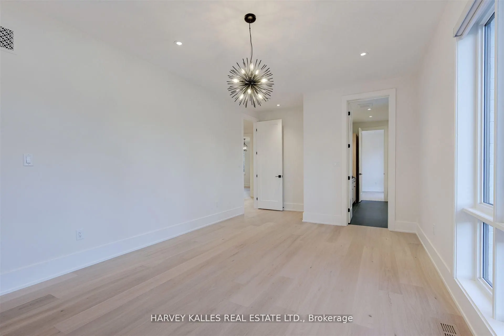 15 Drury Lane