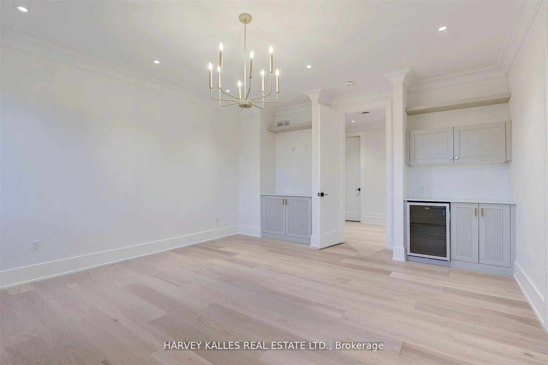 15 Drury Lane
