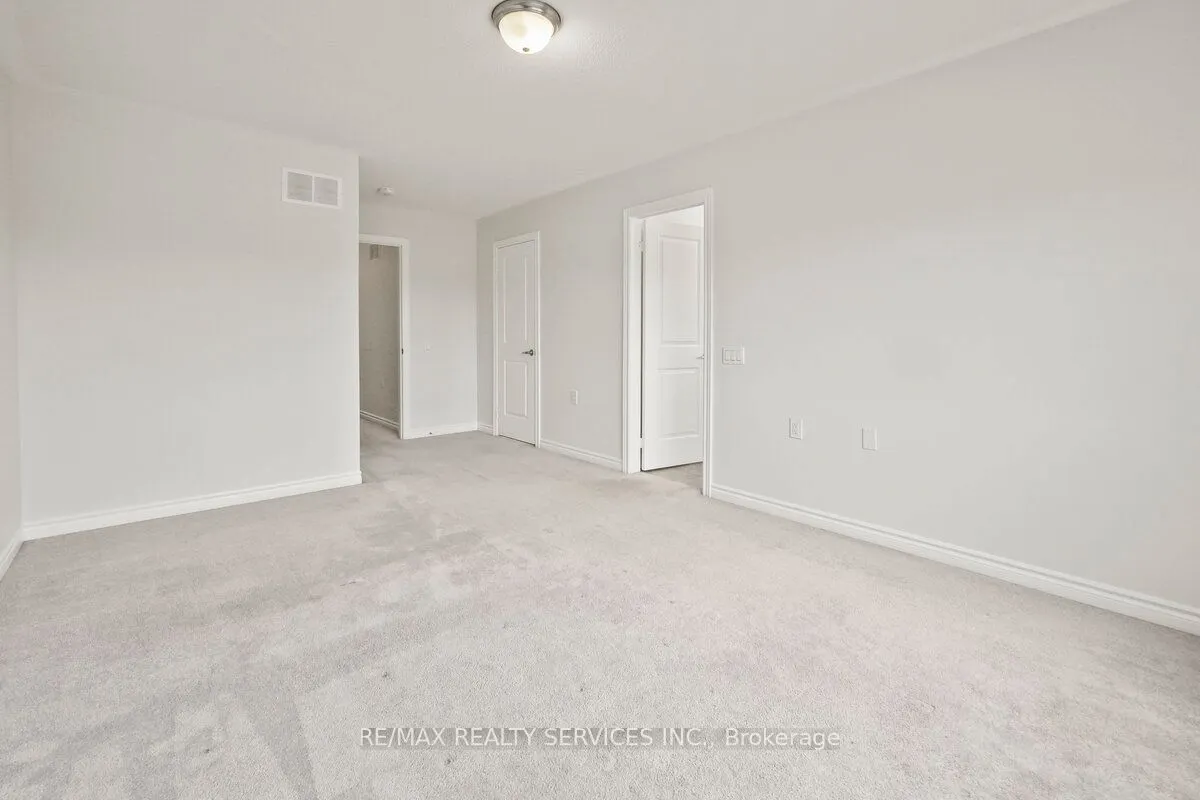 9 Phyllis Drive