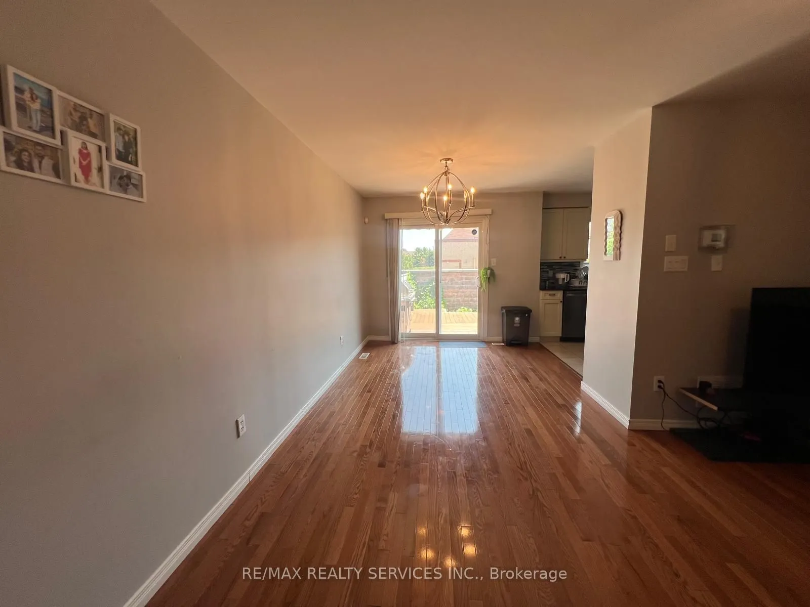 26 Mossgrove Crescent