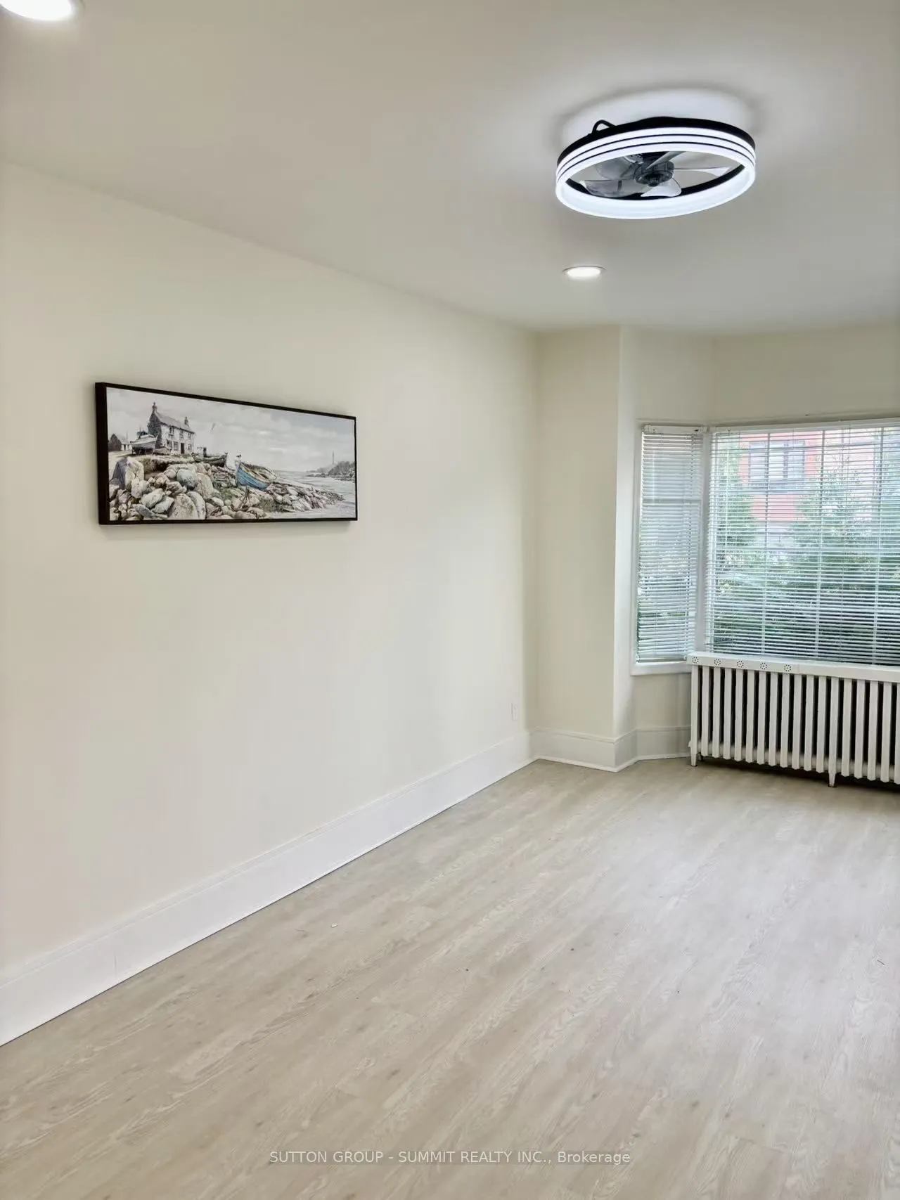 29 Venn Crescent, #(MAIN)