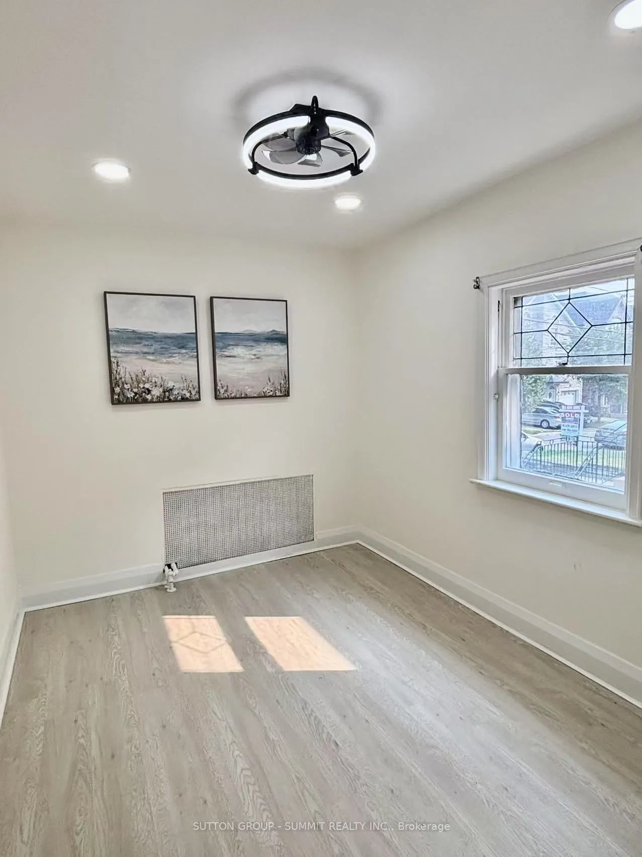 29 Venn Crescent, #(MAIN)