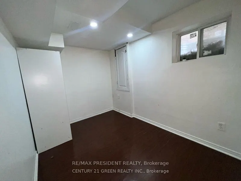 190 Brisdale Drive, #Bsmt