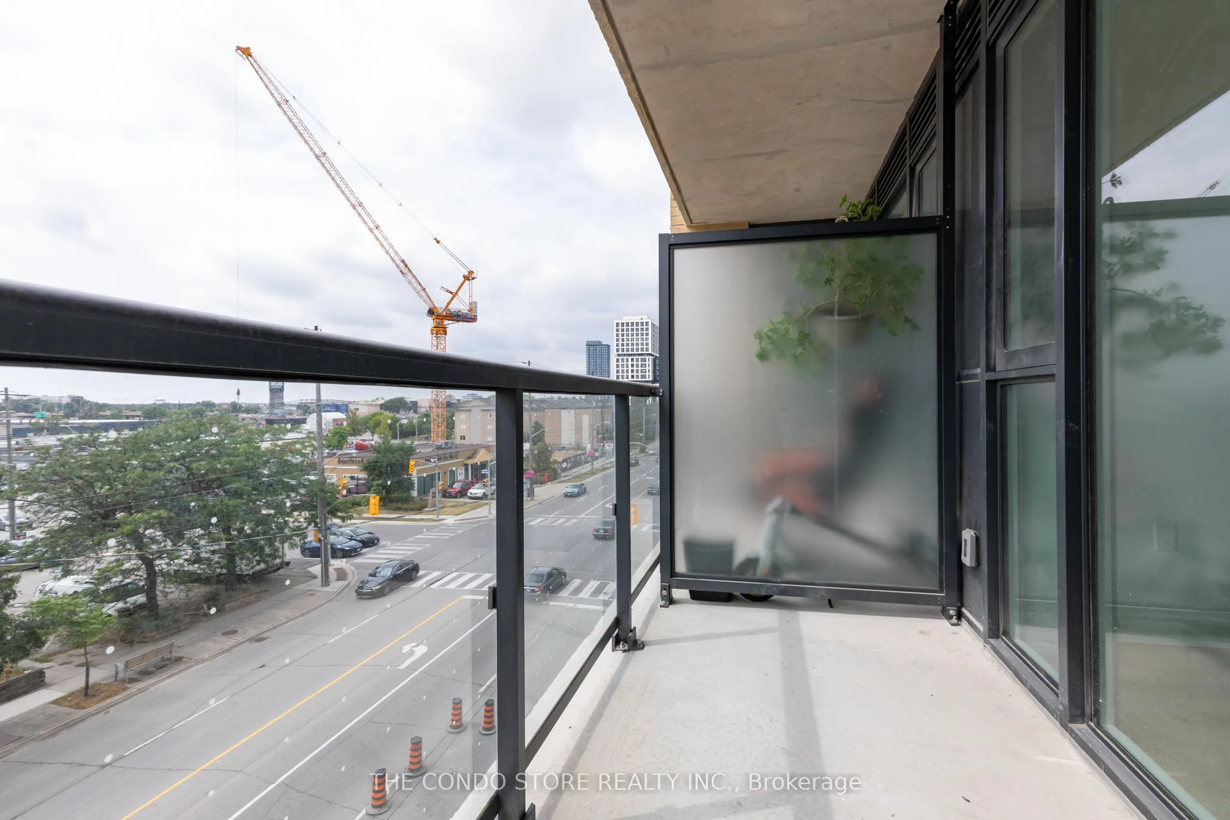 6 Chartwell Road, #410