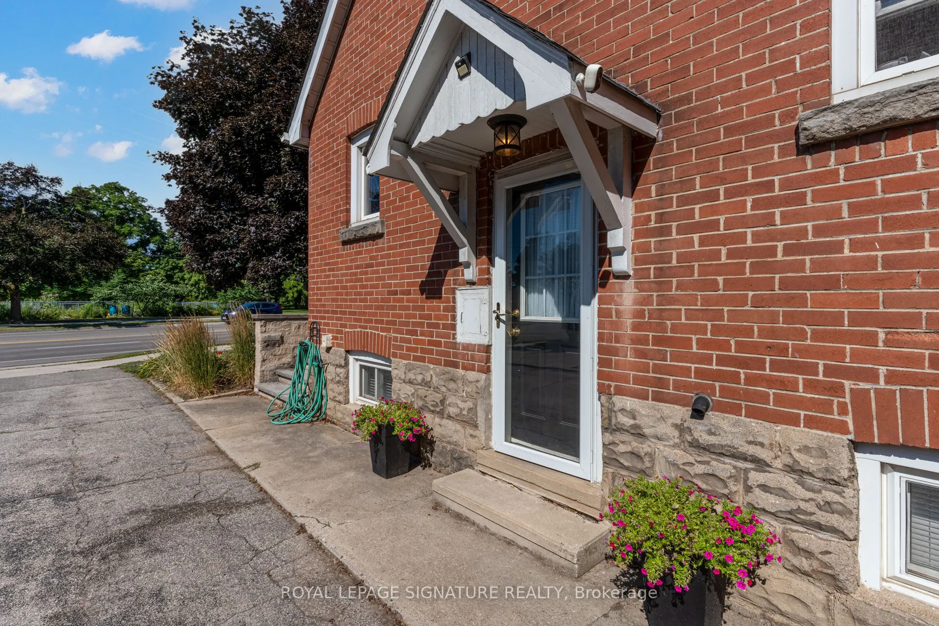 755 Maple Avenue