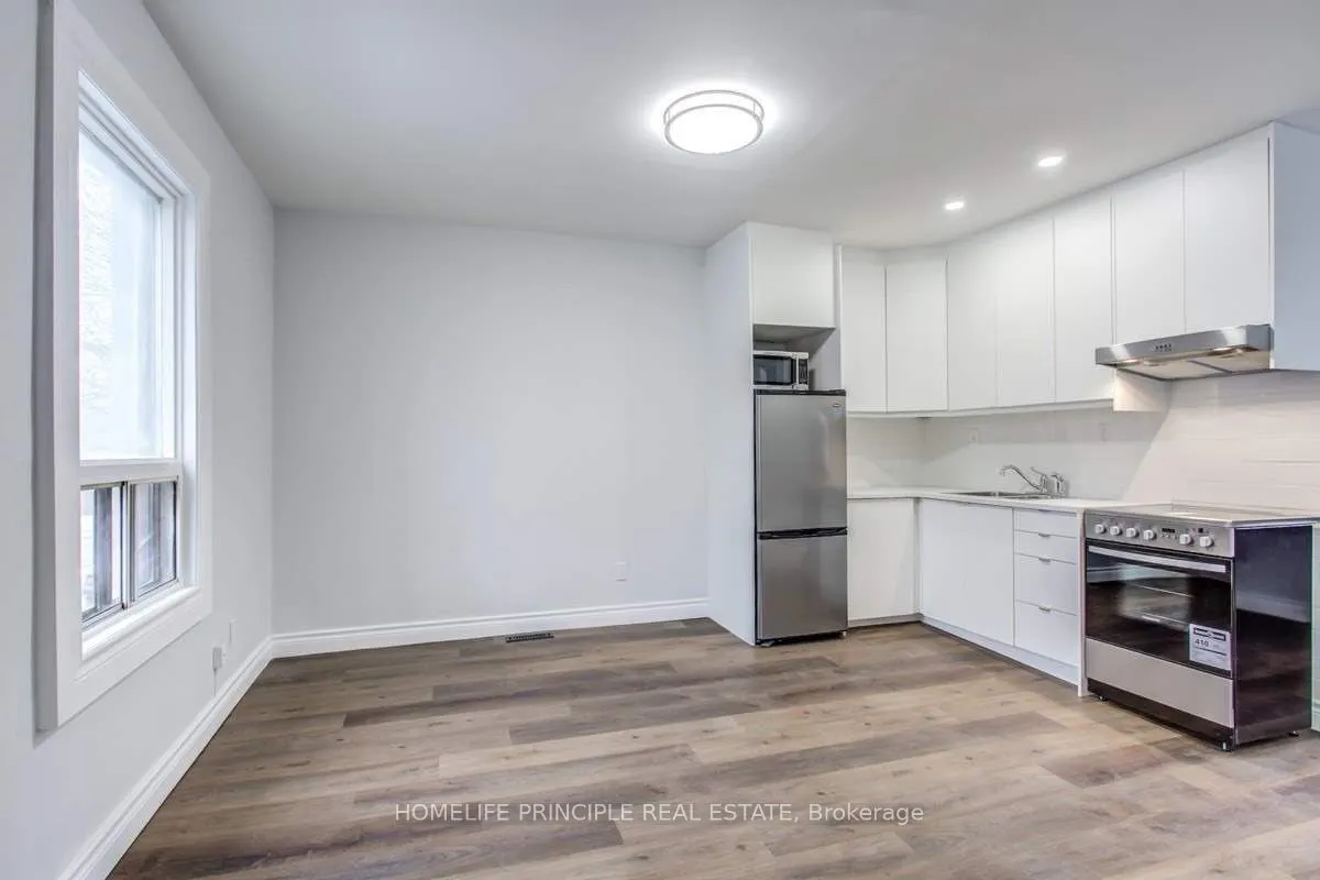 1089 Dovercourt Road, #Upper
