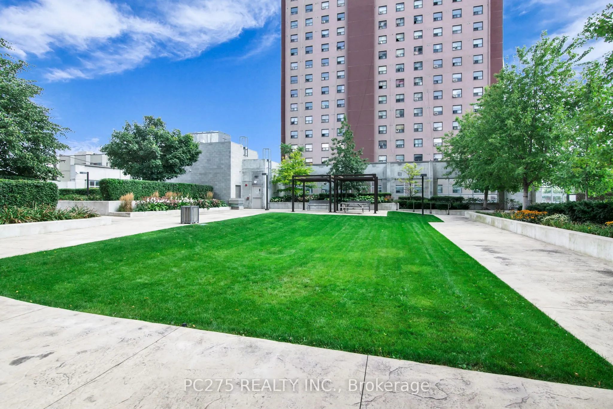 1410 Dupont Street, #2708