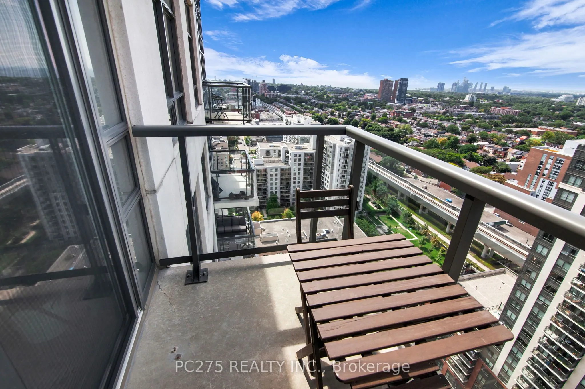 1410 Dupont Street, #2708