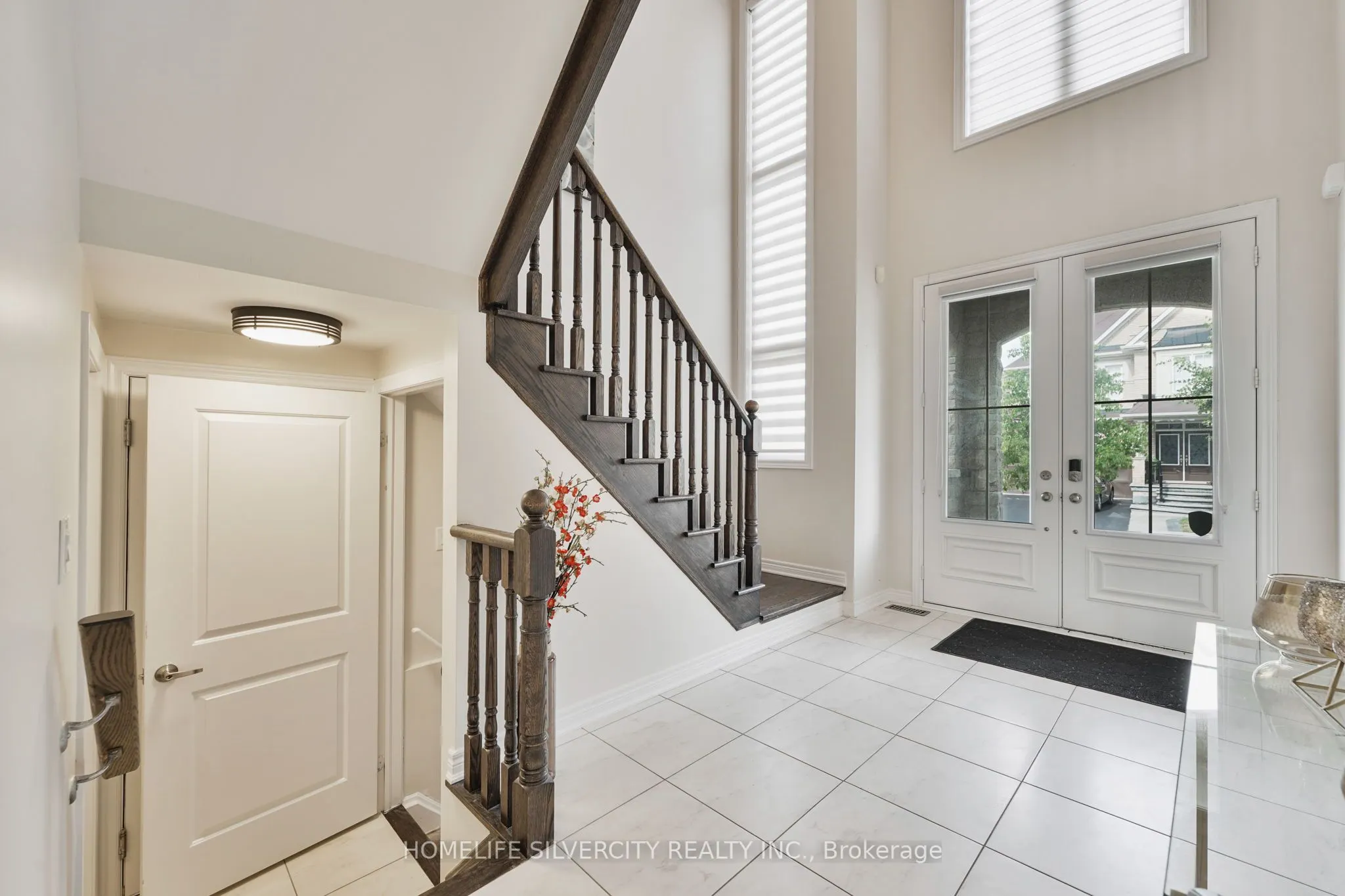 18 Tysonville Circle